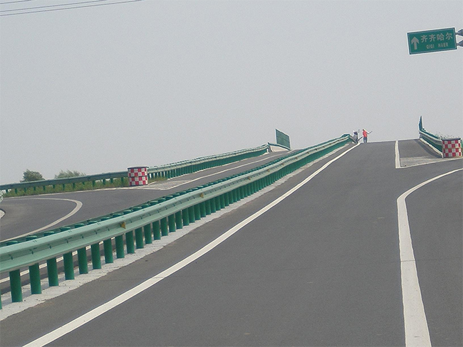 漳州道路隔离护栏